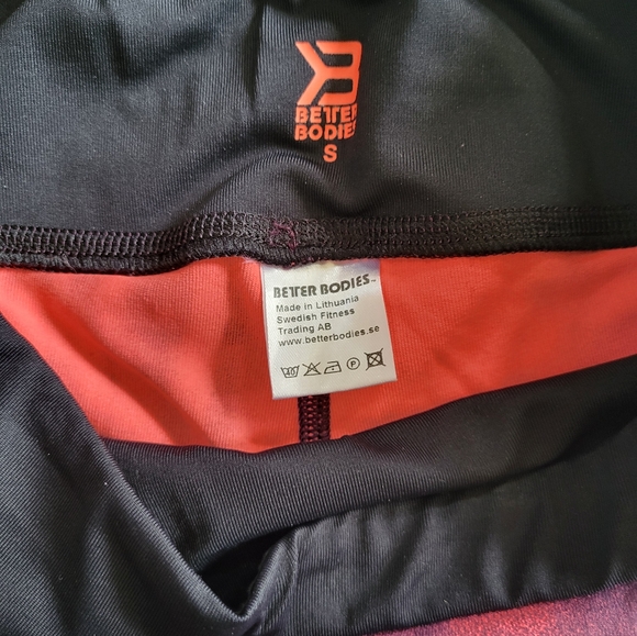 Better Bodies women's gym shorts size small - Picture 2 of 3